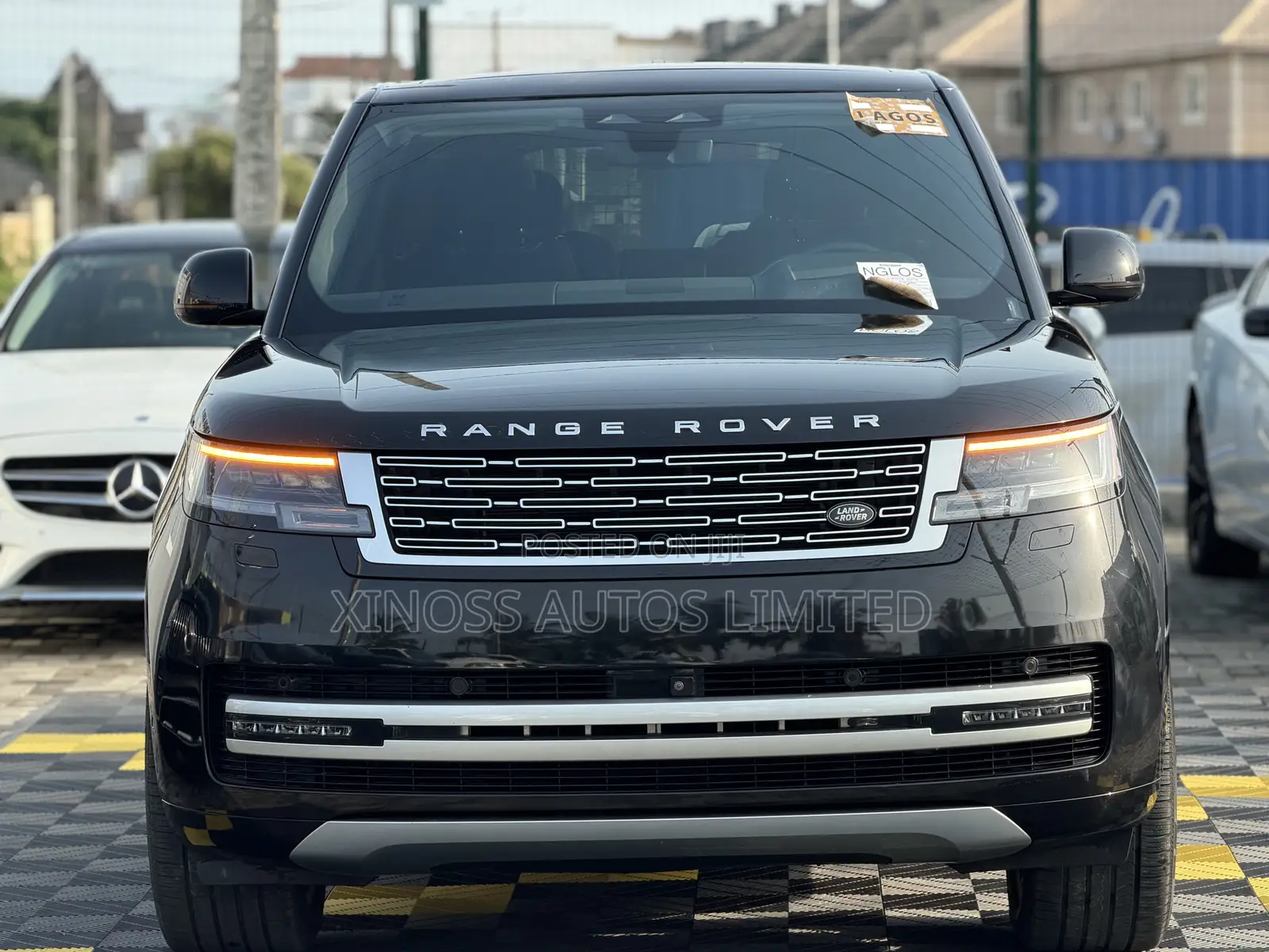 Land Rover Range Rover Vogue 2023 Black