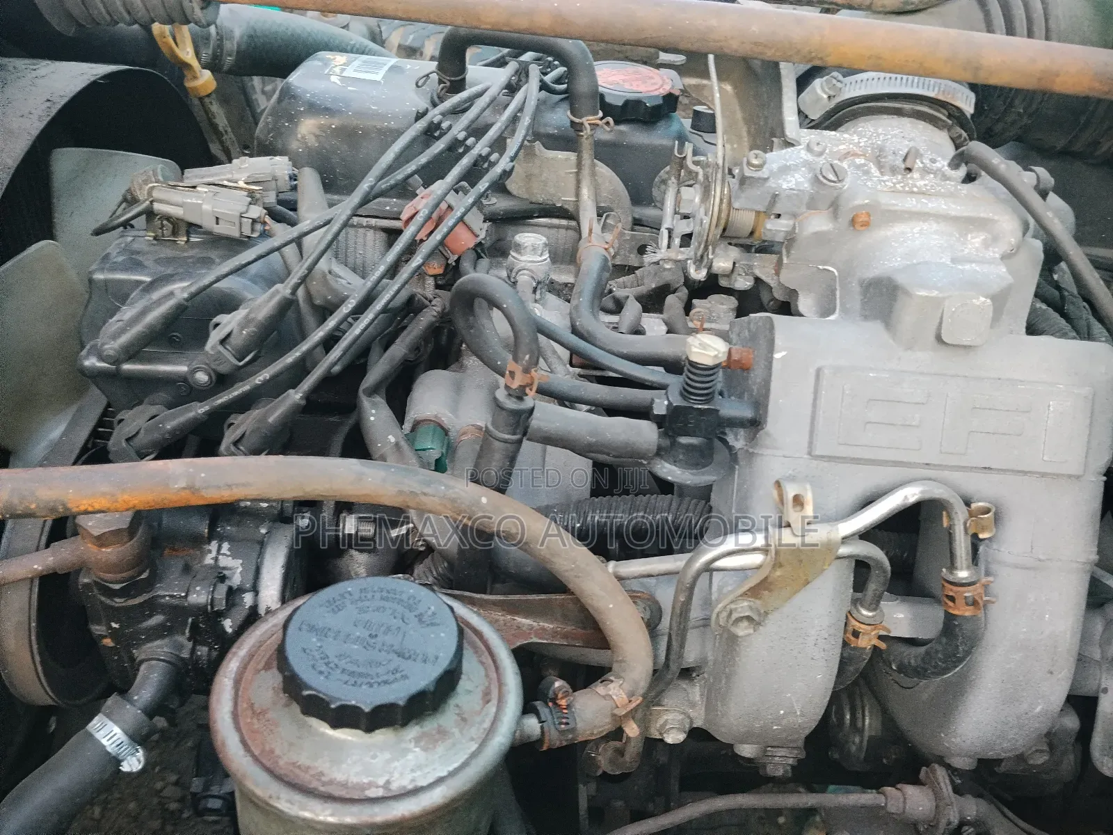 Toyota Dyna200 Blue and Light Green
