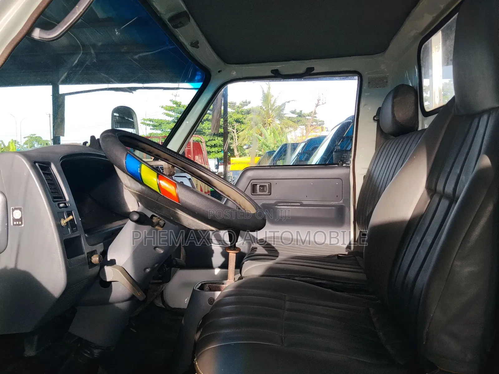 Toyota Dyna200 4 Tires