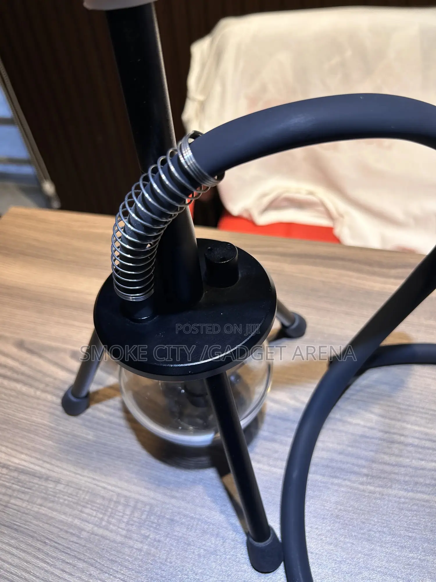 Hookah Shisha Pot Available as Seen , Quality and Durable