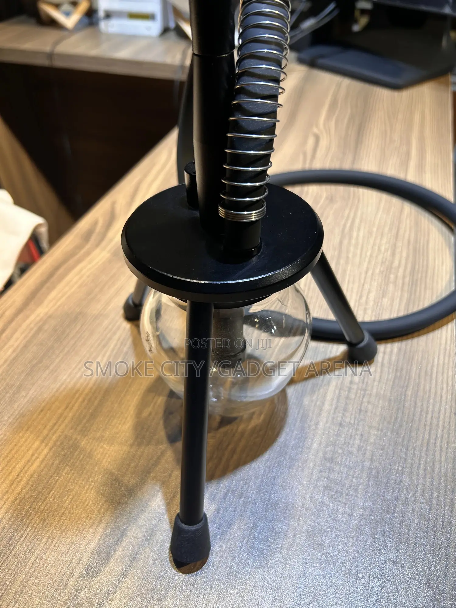 Hookah Shisha Pot Available as Seen , Quality and Durable