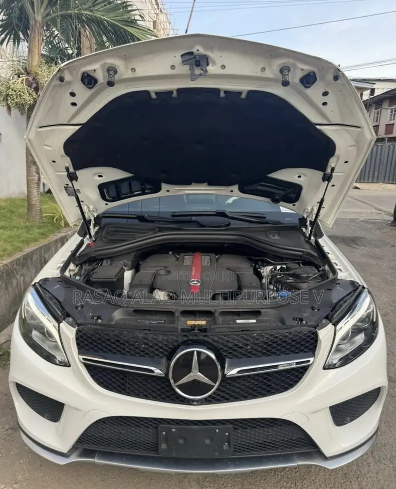 Mercedes-Benz GLE-Class 2018 White
