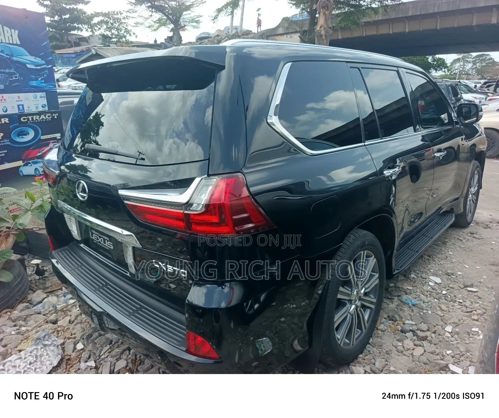 Lexus LX 2019 Black