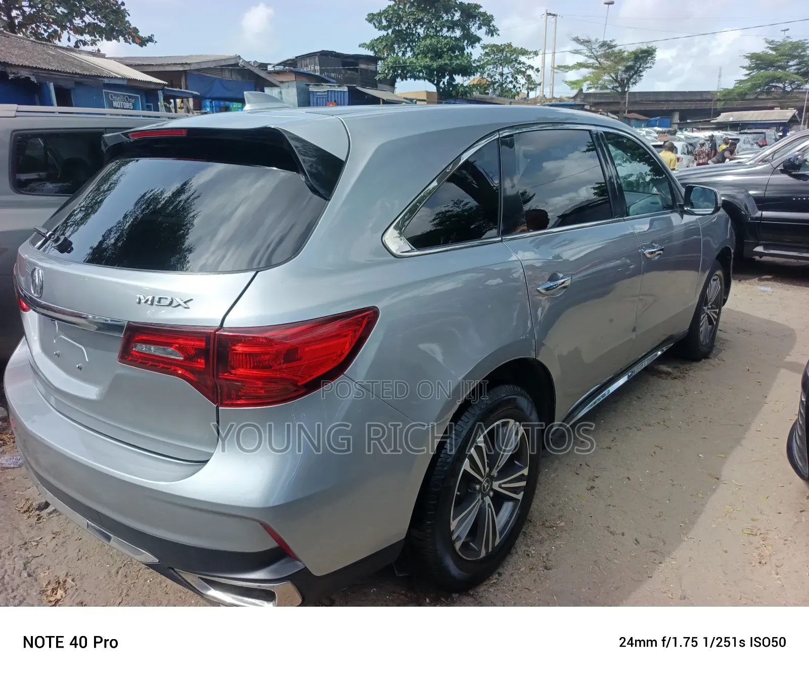 Acura MDX 2018 Silver