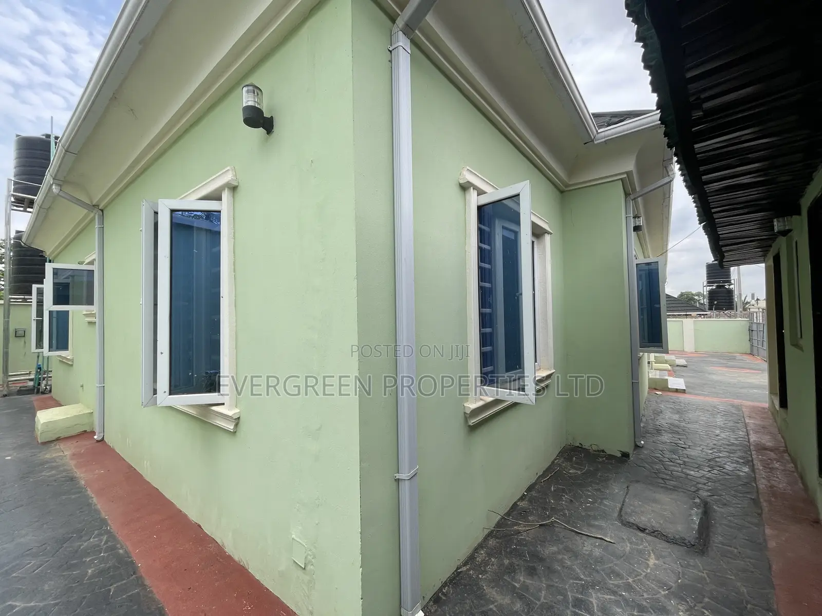 2bdrm Bungalow in Idishin for rent