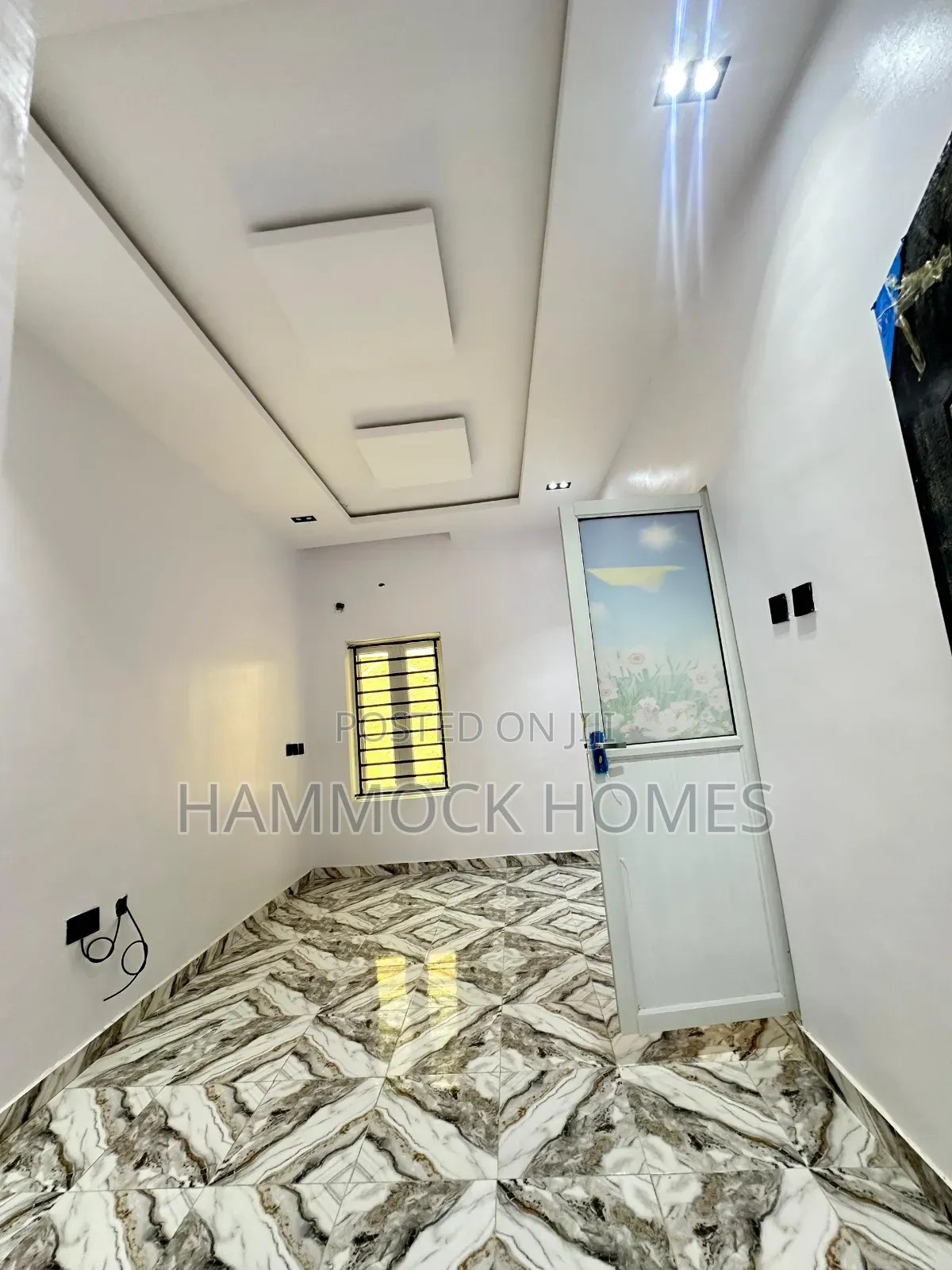 4bdrm Duplex in Akala Estate, Akobo for sale