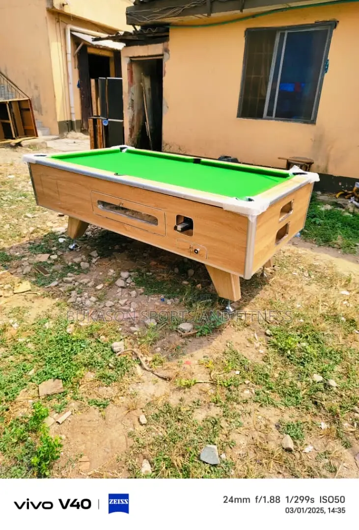 Stylist 7ft Switch Local Marble Board