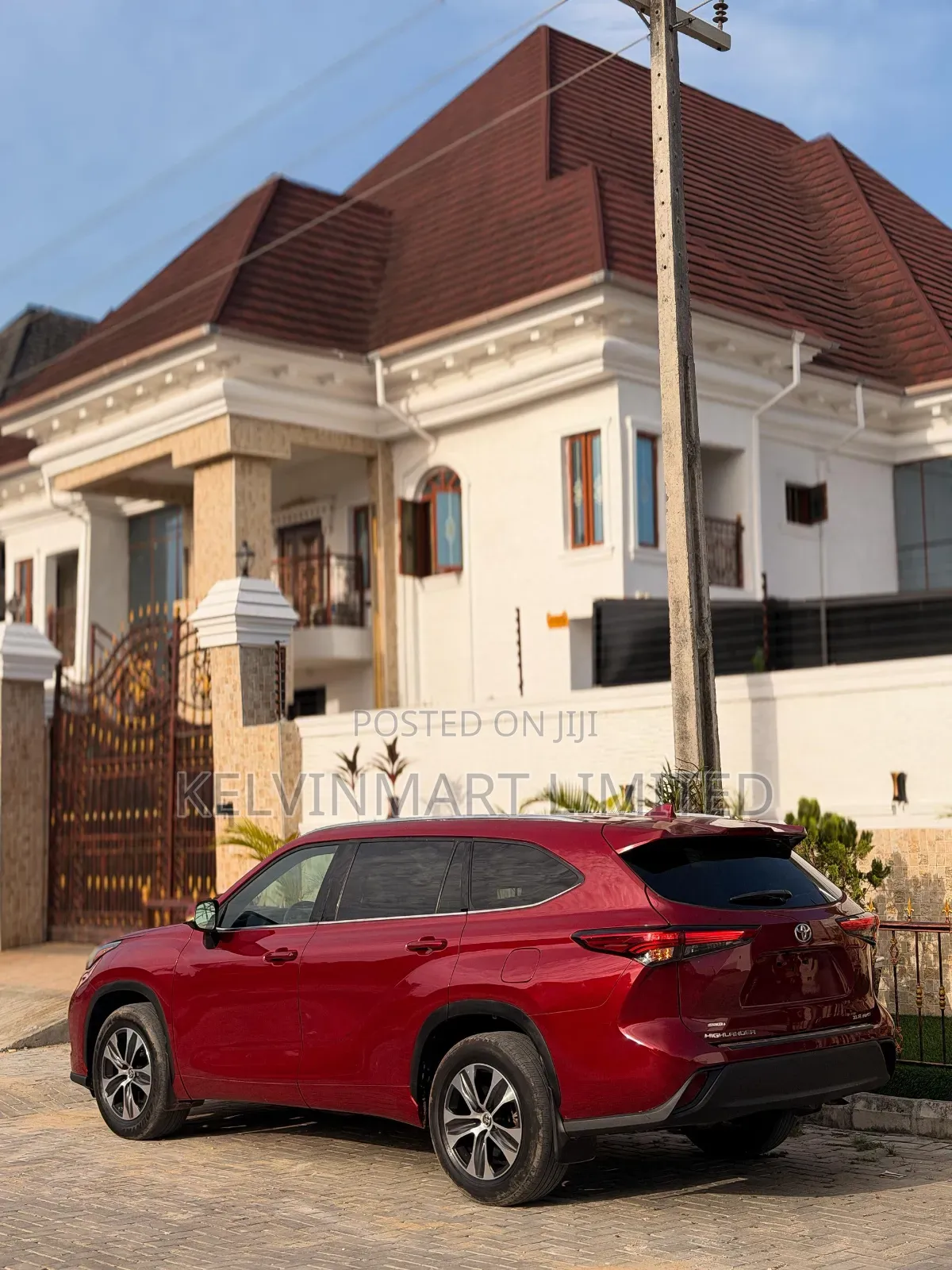 Toyota Highlander XLE AWD 2020 Red