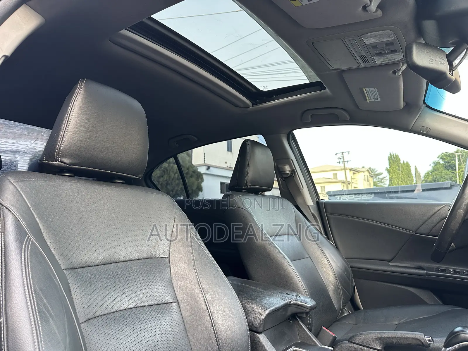 Honda Accord EX-L V-6 4dr Sedan w/Navigation (3.5L 6cyl 6A) 2014 Gray