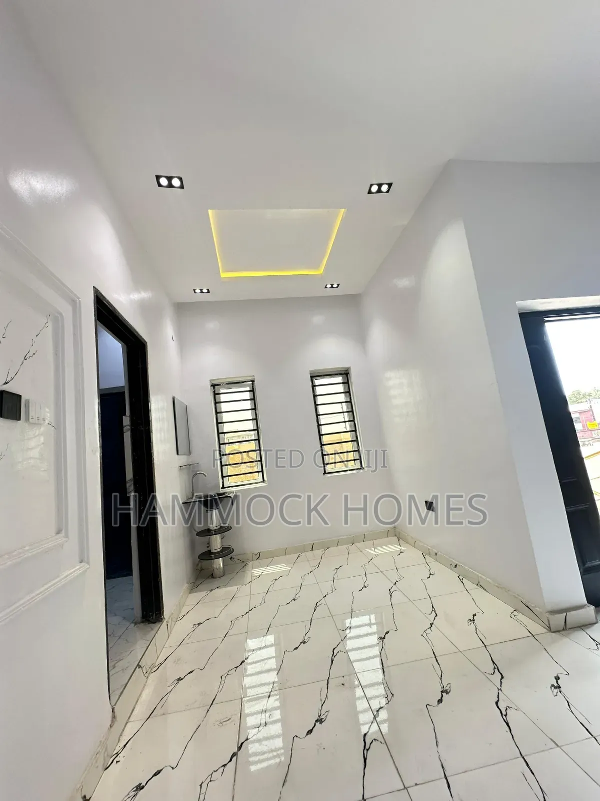 3bdrm Bungalow in Eleyele for sale