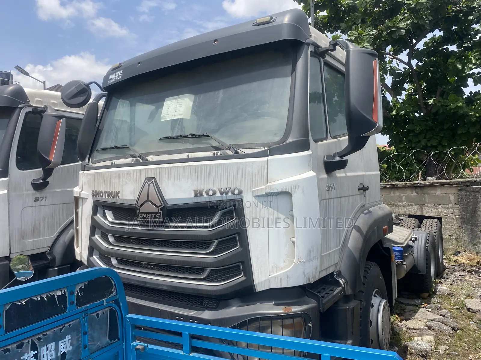 Howo 371 Tractor 2023 White