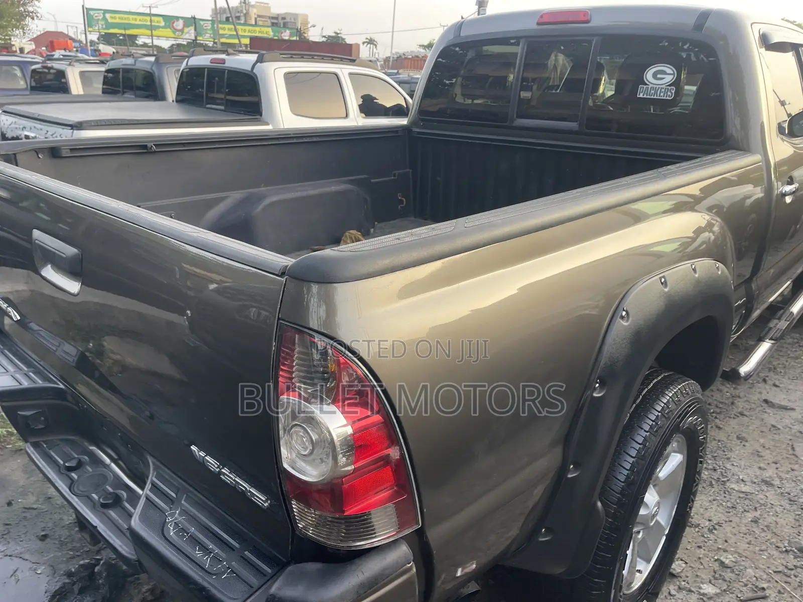 Toyota Tacoma V6 4dr Double Cab 4WD 5.0 ft. SB (4.0L 6cyl 6M) 2014