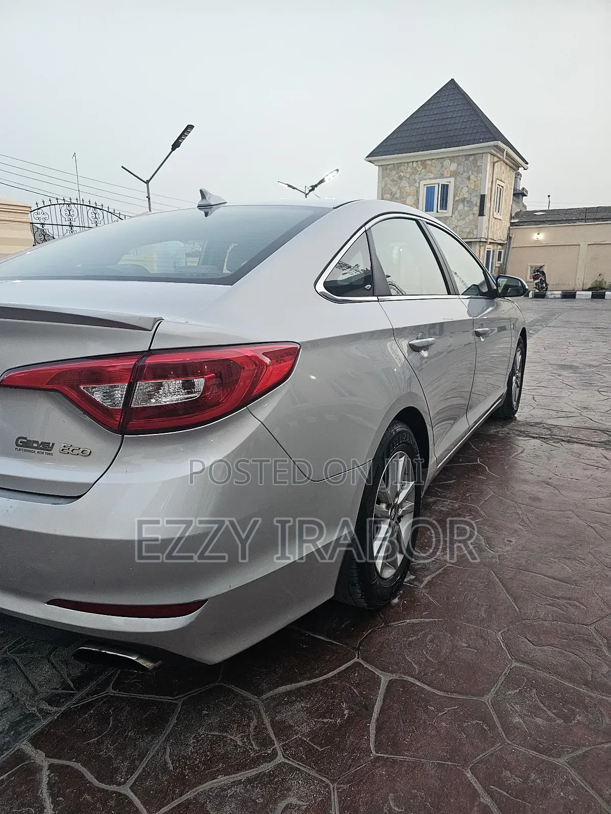 Hyundai Sonata SE 4dr Sedan (2.4L 4cyl 6A) 2015 Silver