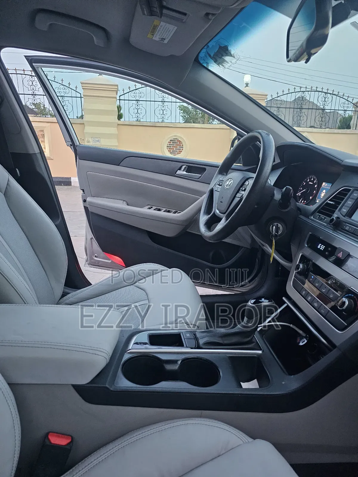 Hyundai Sonata SE 4dr Sedan (2.4L 4cyl 6A) 2015 Silver