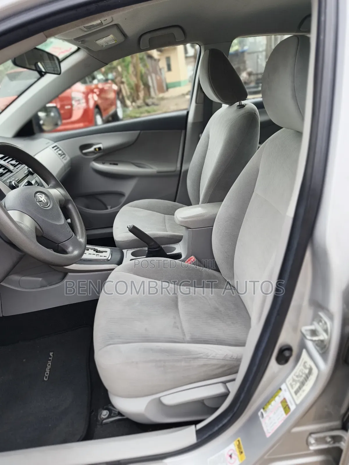 Toyota Corolla 2009 Silver