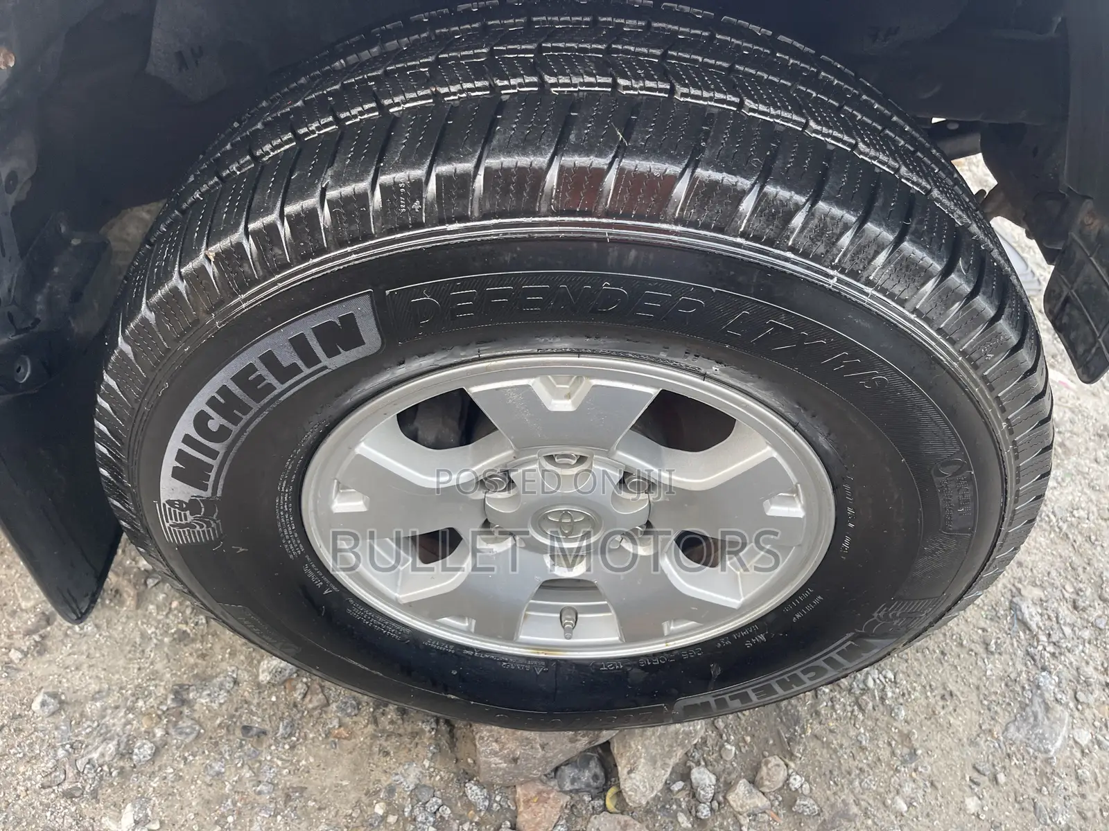 Toyota Tacoma TRD PRO V6 4dr Double Cab 4WD 5.0 ft. SB (4.0L 6cyl 6M)