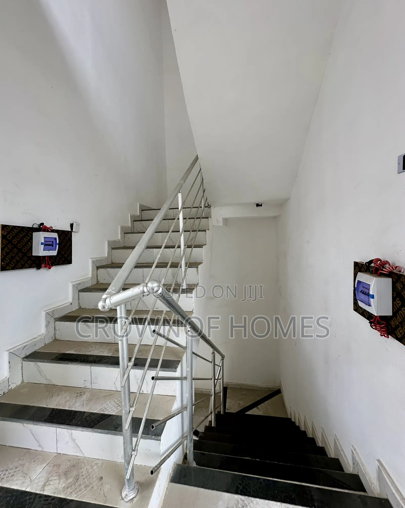 1bdrm Apartment in Ilaje / Lekki for sale