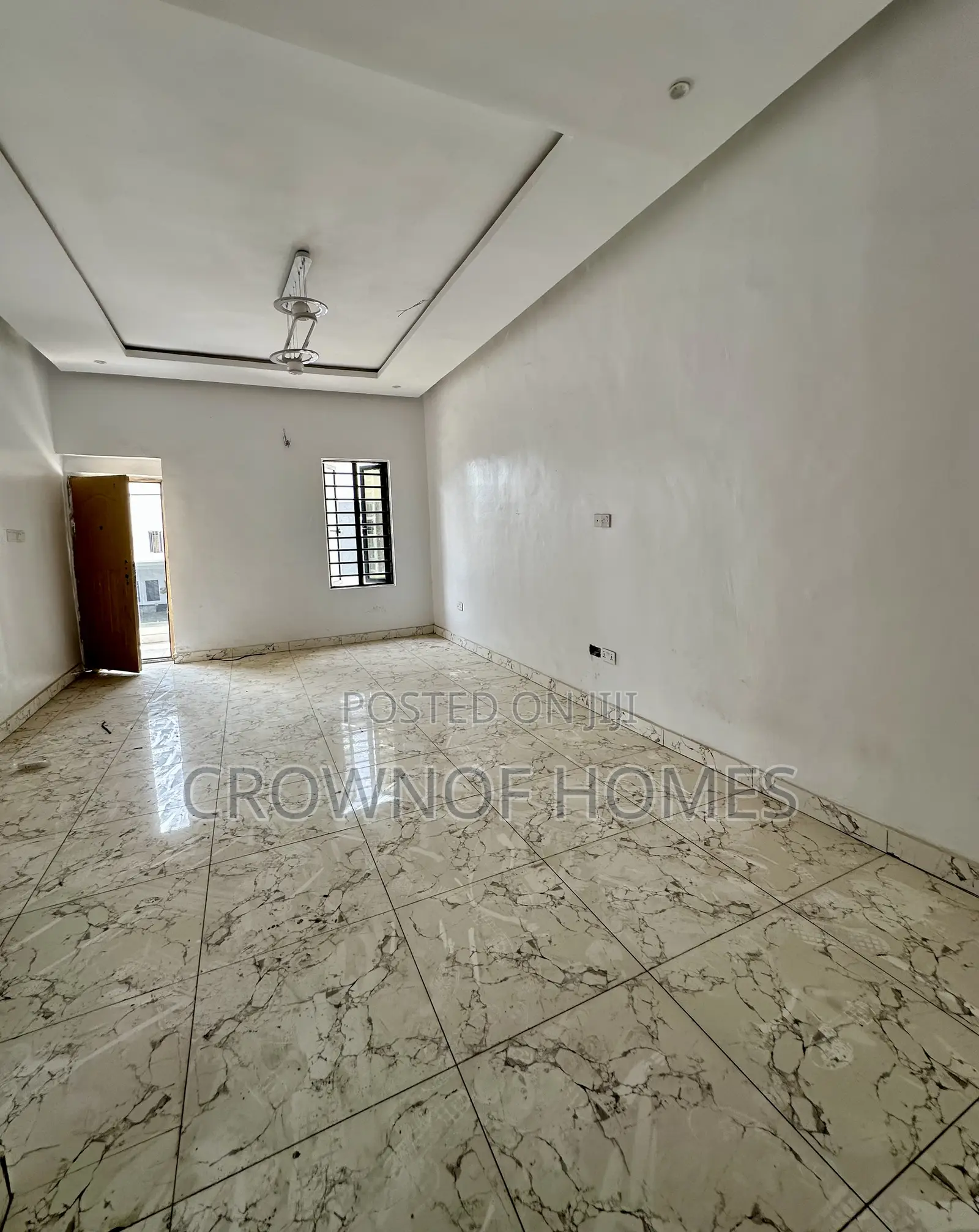 1bdrm Apartment in Ilaje / Lekki for sale