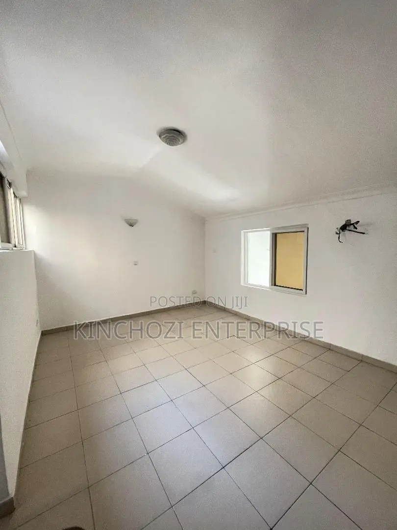 3bdrm Penthouse in Cardogan Estate, Osapa london for sale