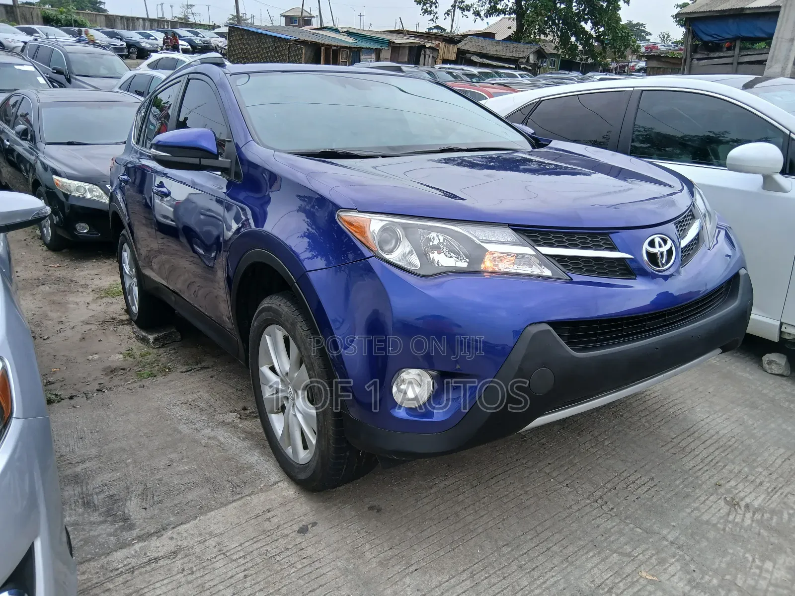 Toyota RAV4 Limited AWD (2.5L 4cyl 6A) 2016 Blue