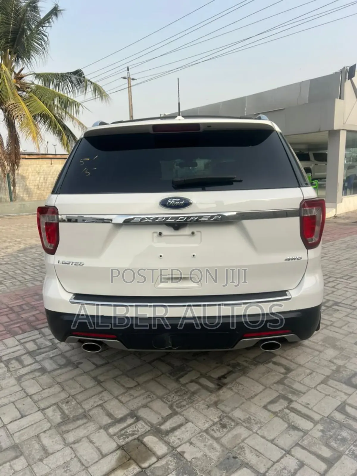 Ford Explorer Limited FWD 2019 White
