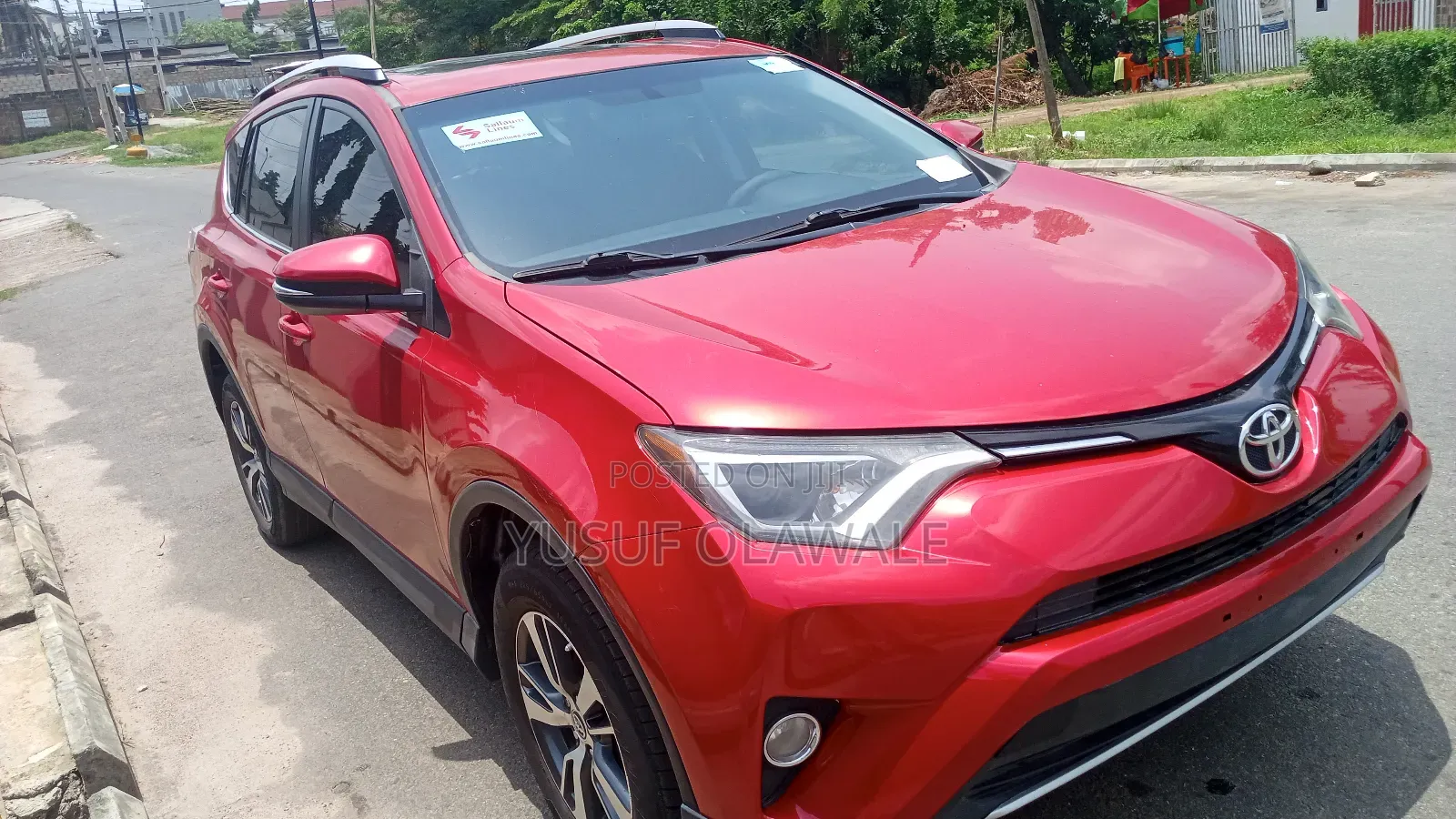 Toyota RAV4 XLE AWD (2.5L 4cyl 6A) 2016 Red