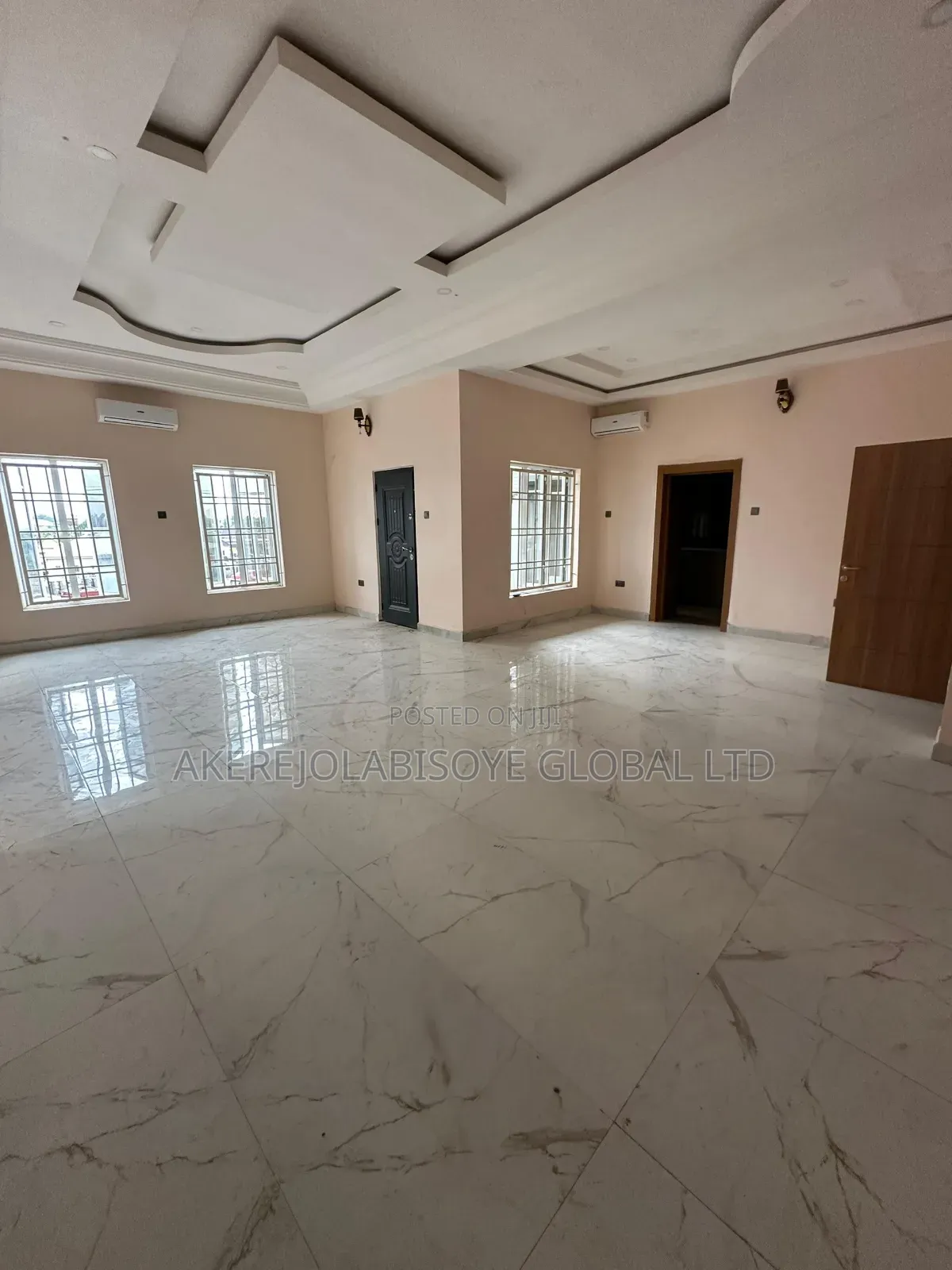 3bdrm Apartment in Close To Stella for rent