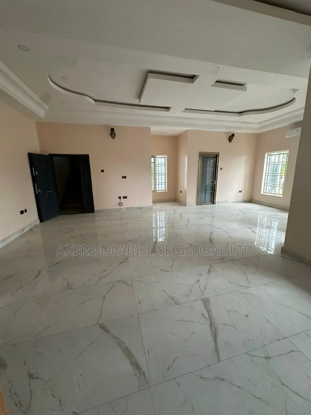 3bdrm Apartment in Close To Stella for rent
