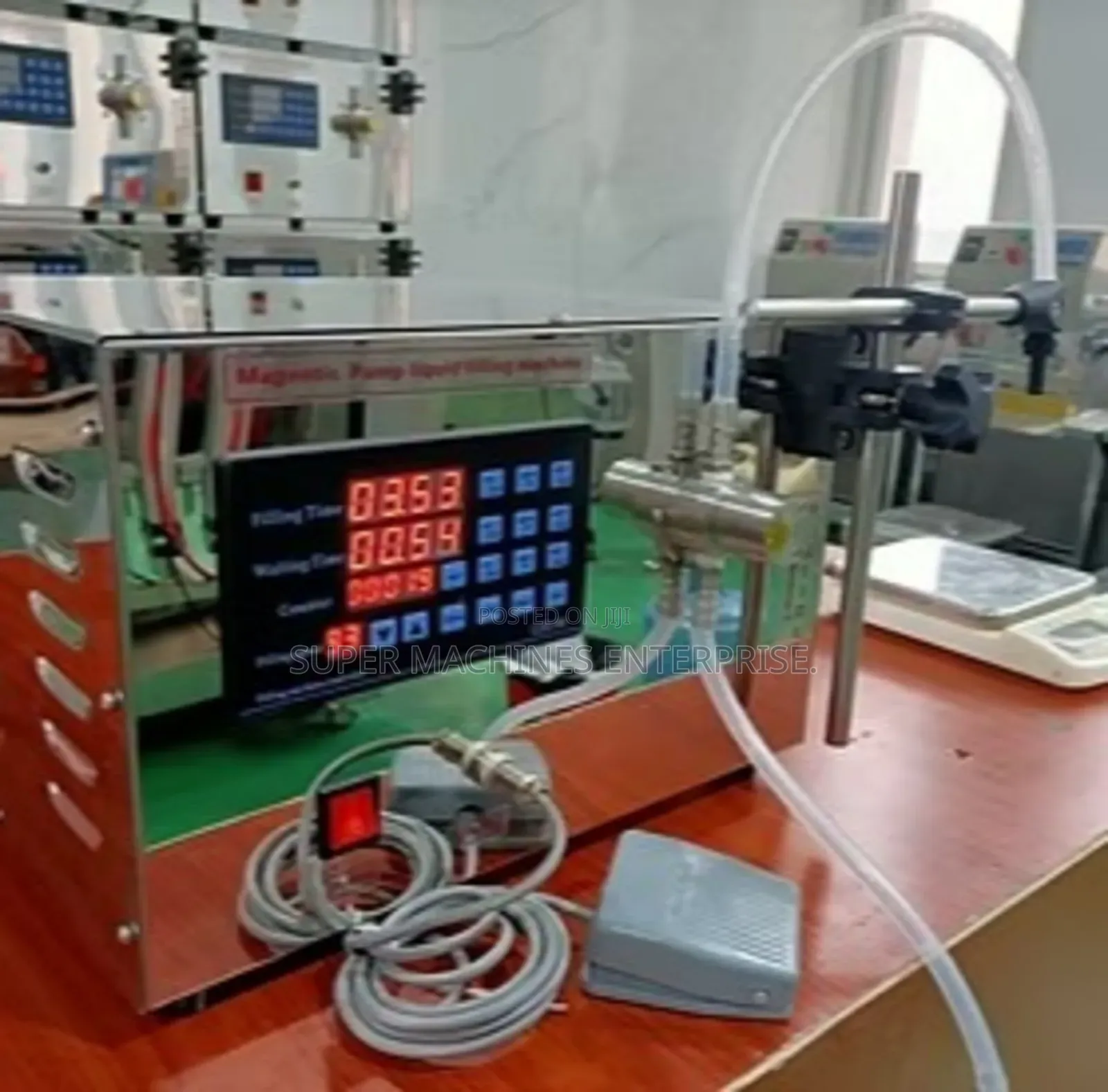 Liquid Filling Machine With Magnetic Pump