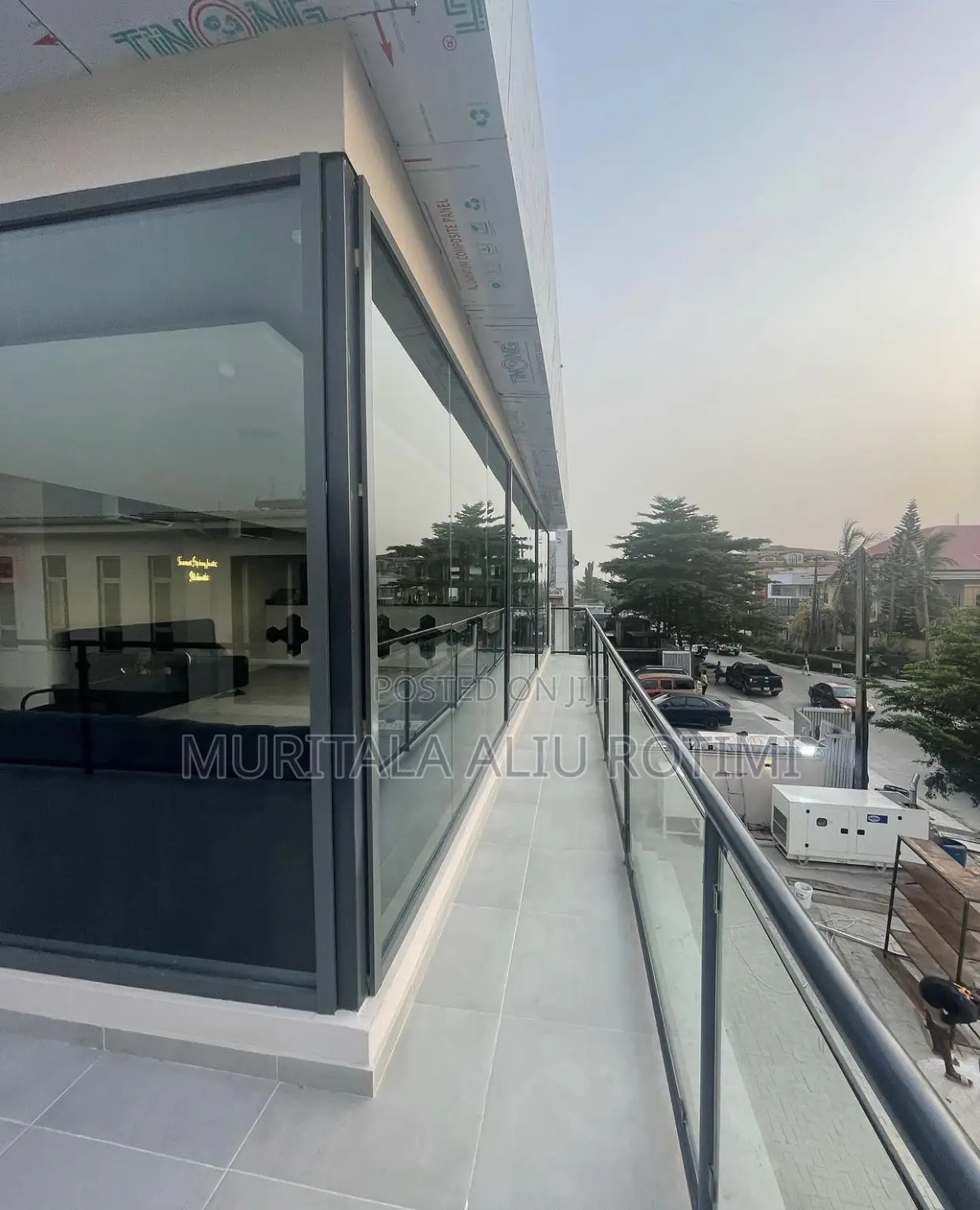 Aluminum Fixed Glass