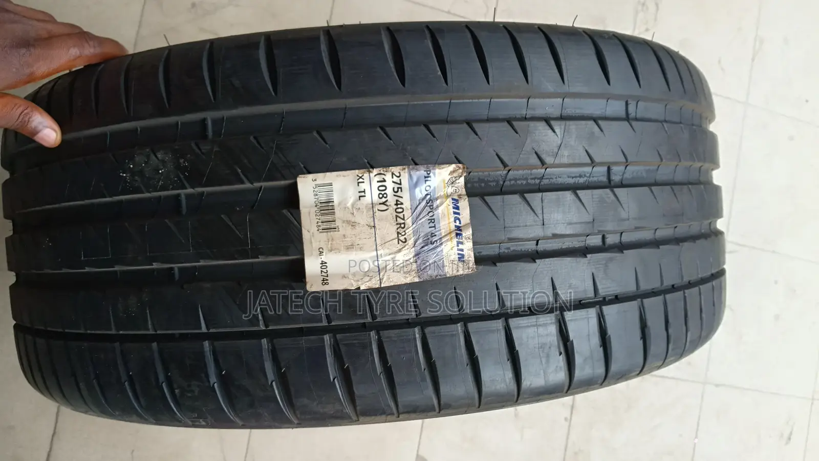 275/40/22 Michelin Pilot Sport Brand