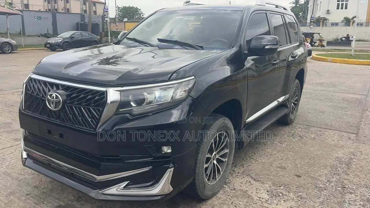 Toyota Land Cruiser Prado 2.7 i 2012 Black