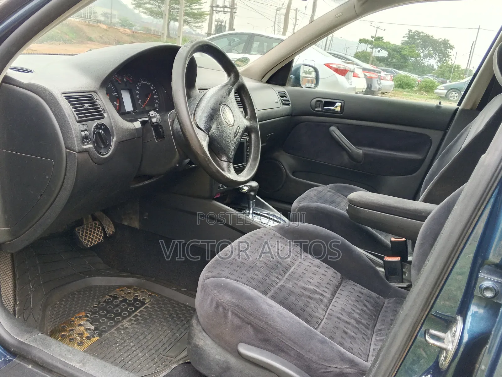 Volkswagen Golf 2004 Green