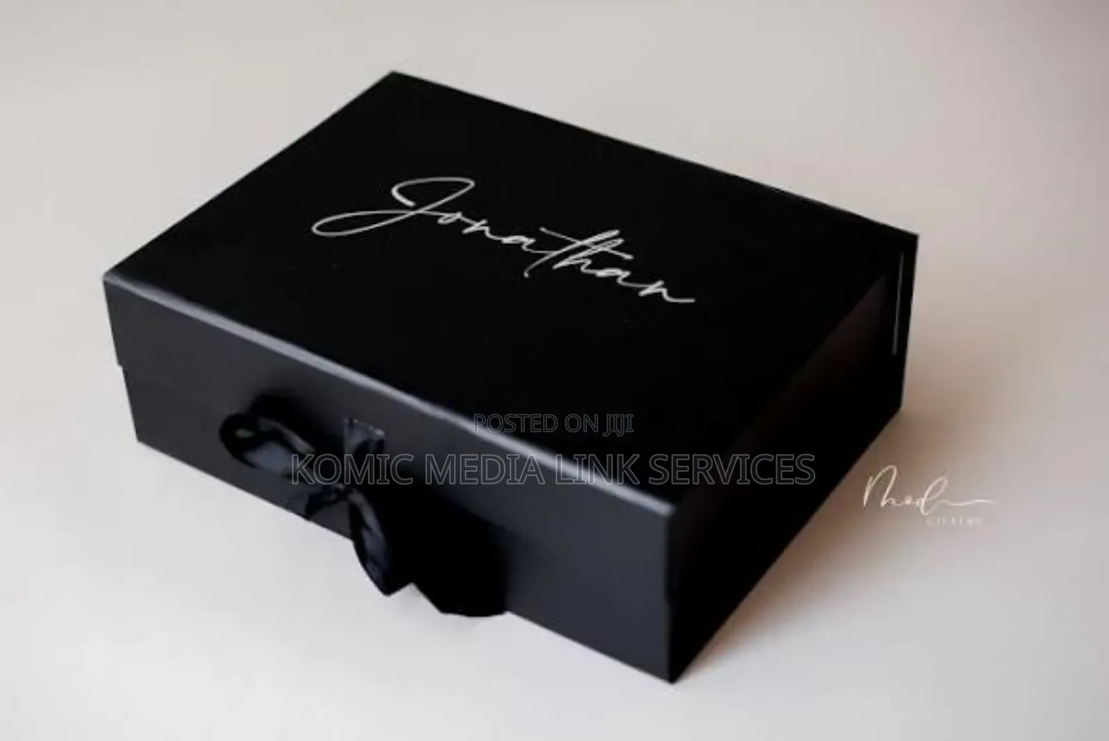 Premium Magnetic Luxury Gift Boxes