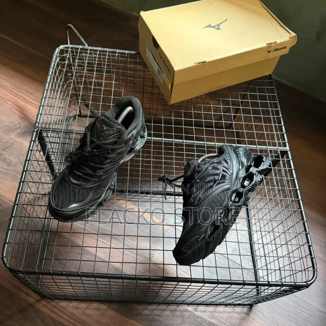 Original Mizuno Wave Prophecy Runners Sneakers
