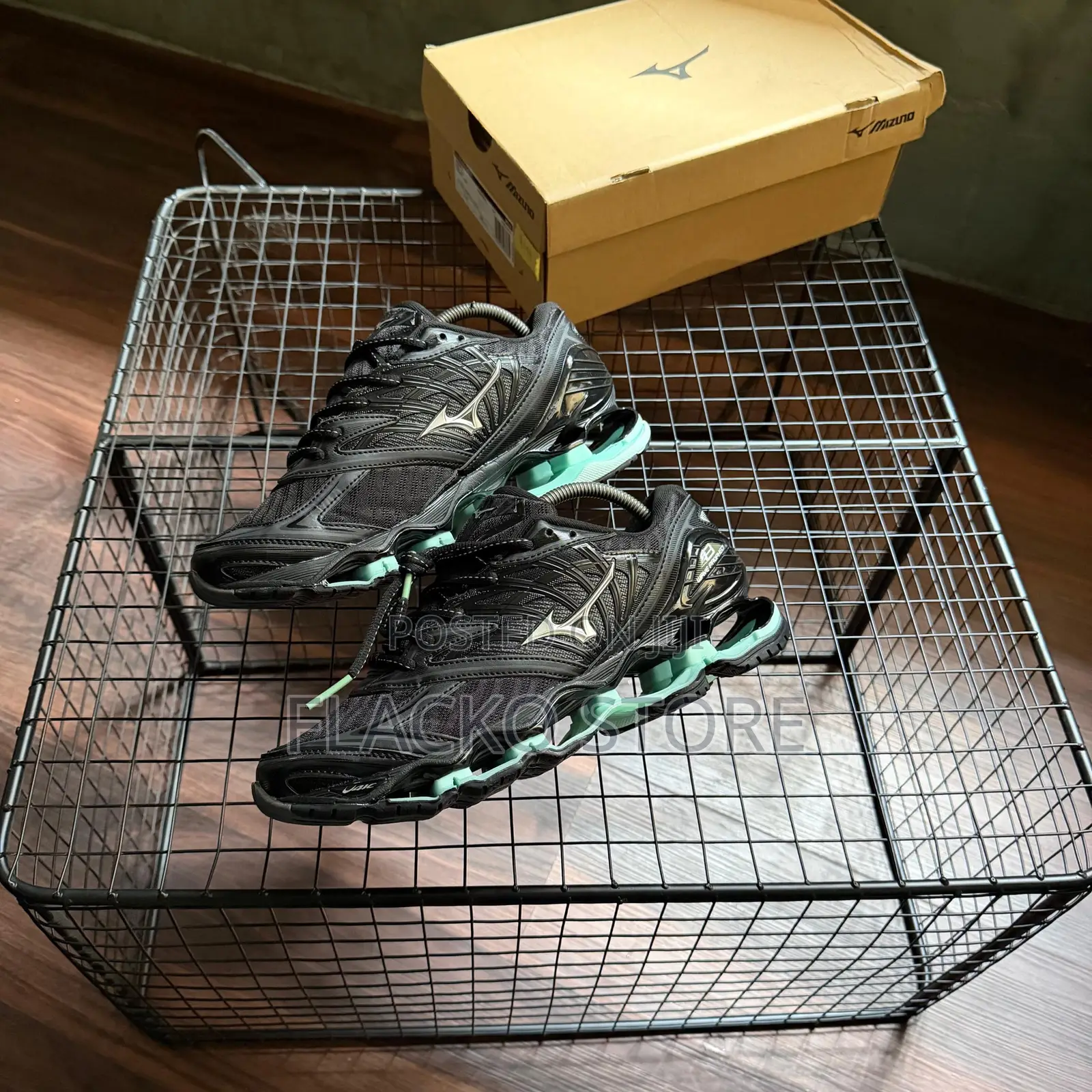 Original Mizuno Wave Prophecy Runners Sneakers