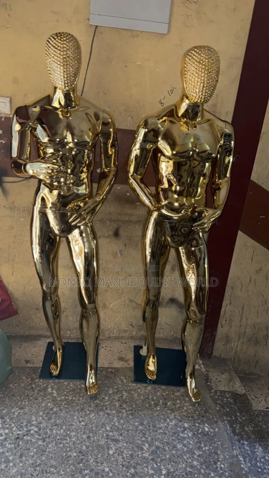 Stone Face Gold Male Chrome Mannequin