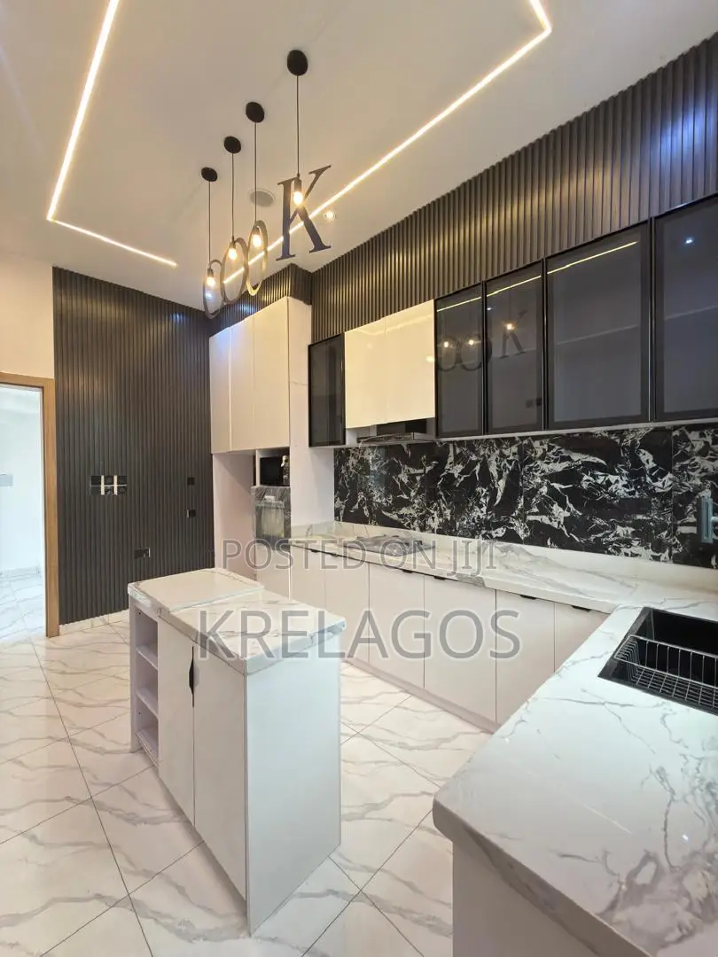 4bdrm Duplex in Ado / Ajah for sale