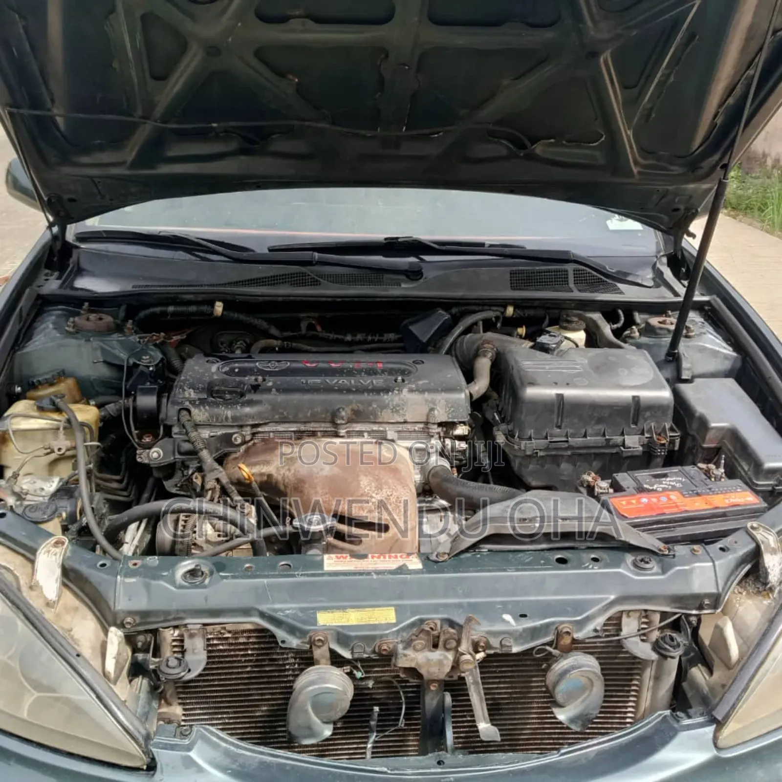 Toyota Camry 2004 Gray