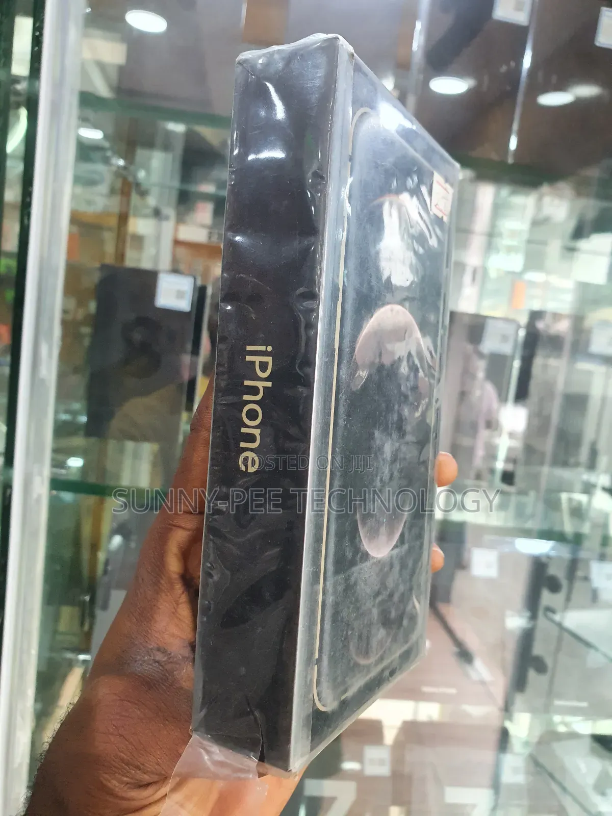 New Apple iPhone 12 Pro 256 GB Gold