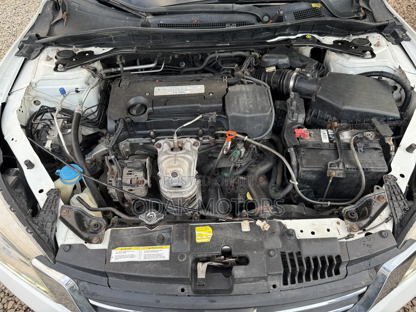 Honda CR-V LX 4dr SUV (2.4L 4cyl 5A) 2013 White