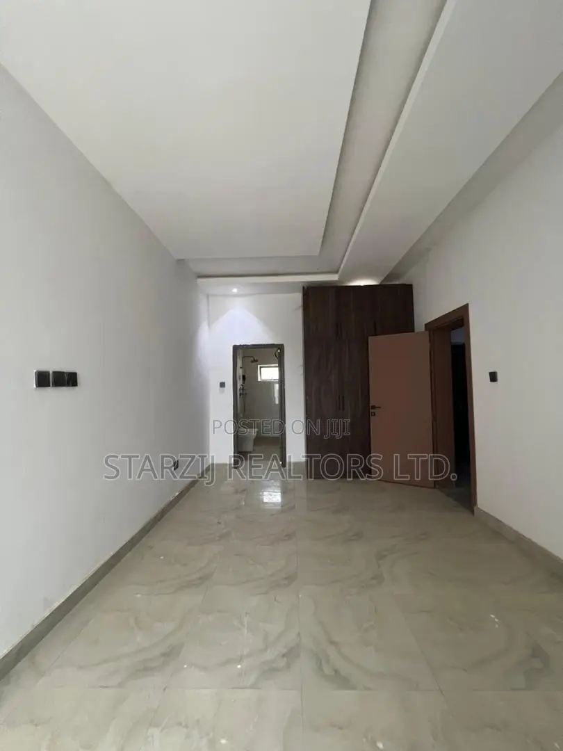 4bdrm Duplex in Wuye for sale