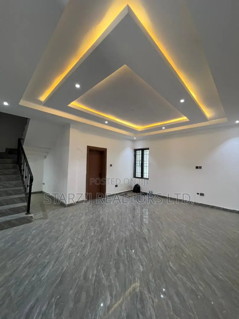 4bdrm Duplex in Wuye for sale