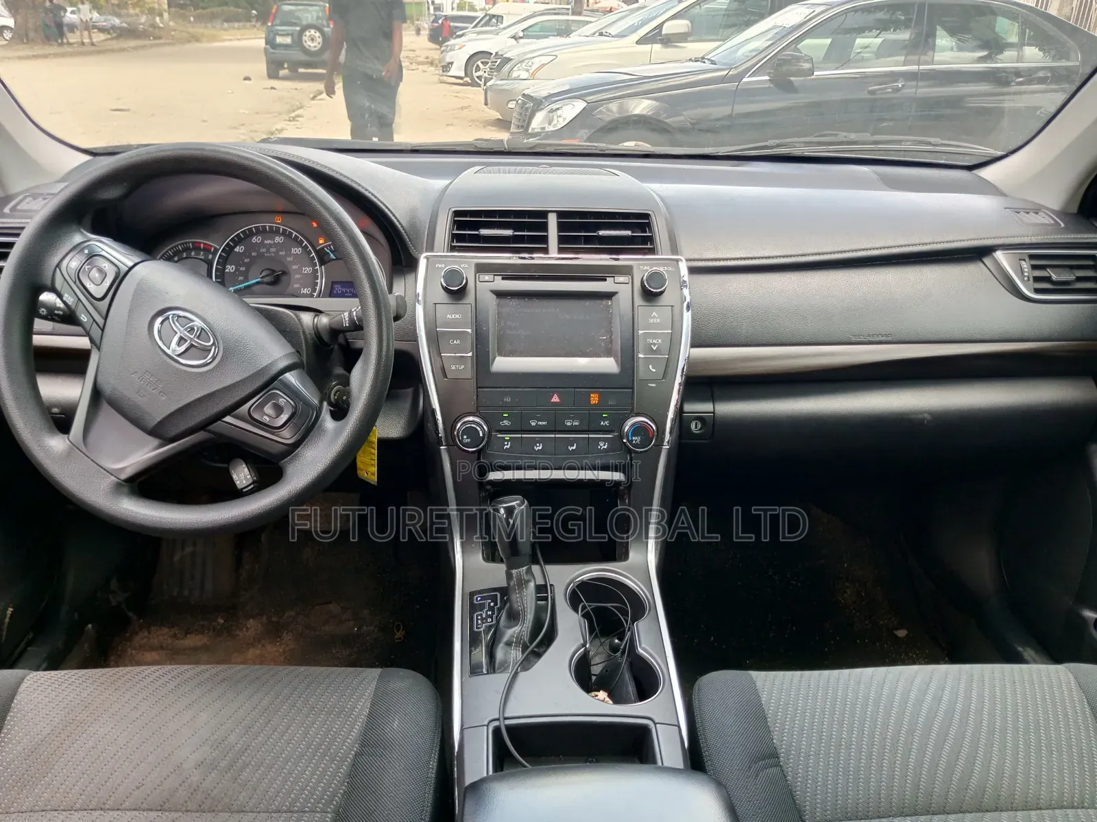 Toyota Camry 2016 Gray