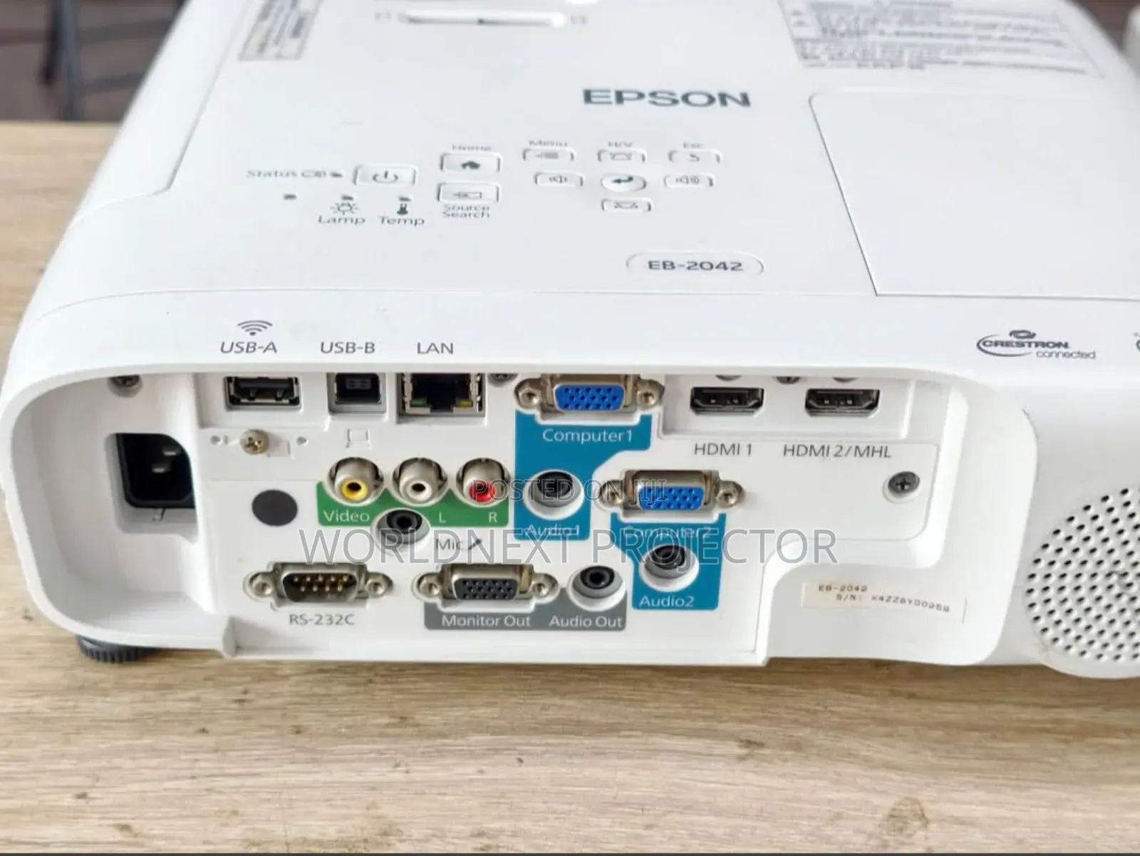 Epson Eb-2042 Portable 3lcd 4,400 Lumens Projector