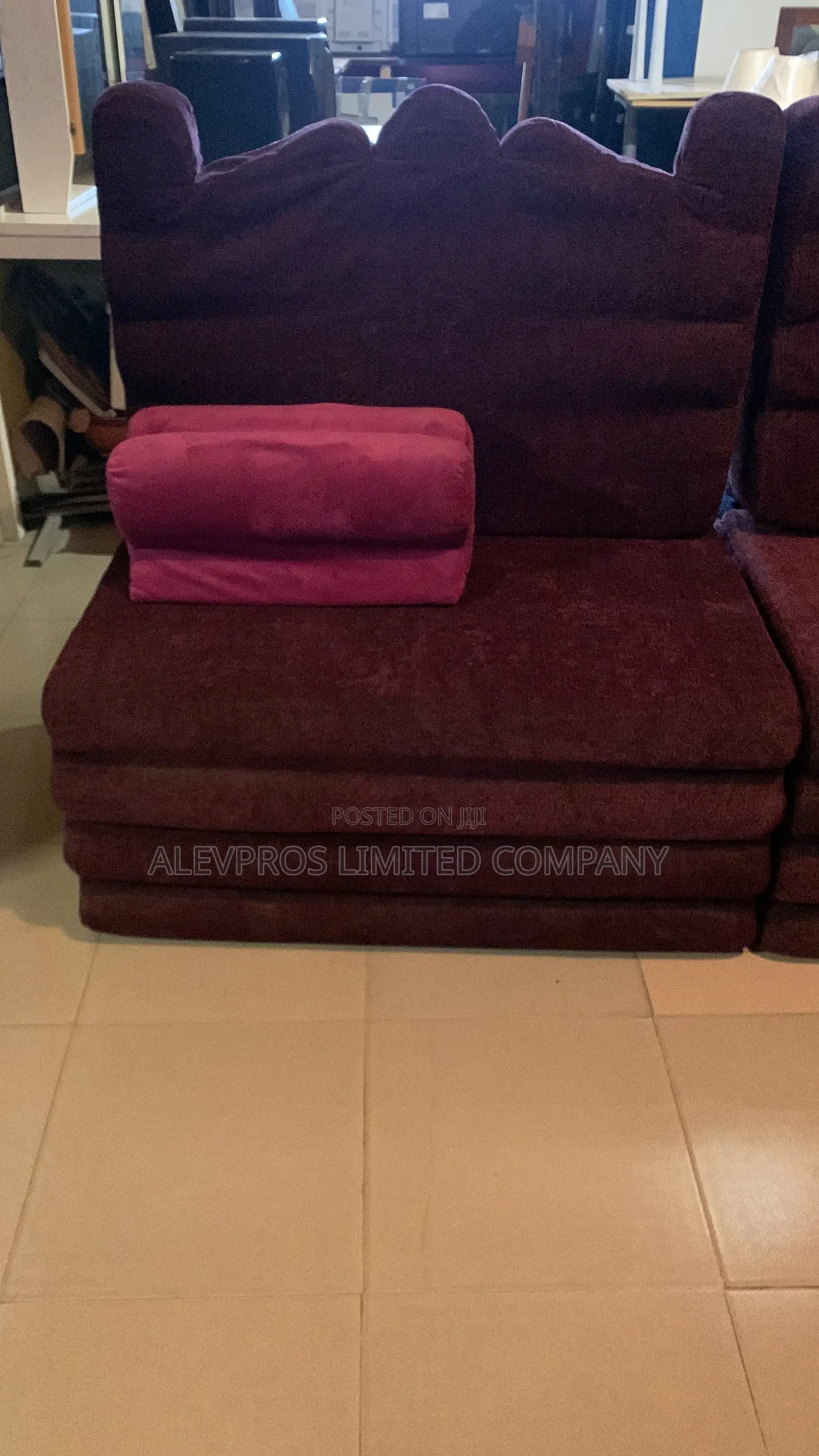 Foreign Used Boneless Modular Sofa 10 Seater