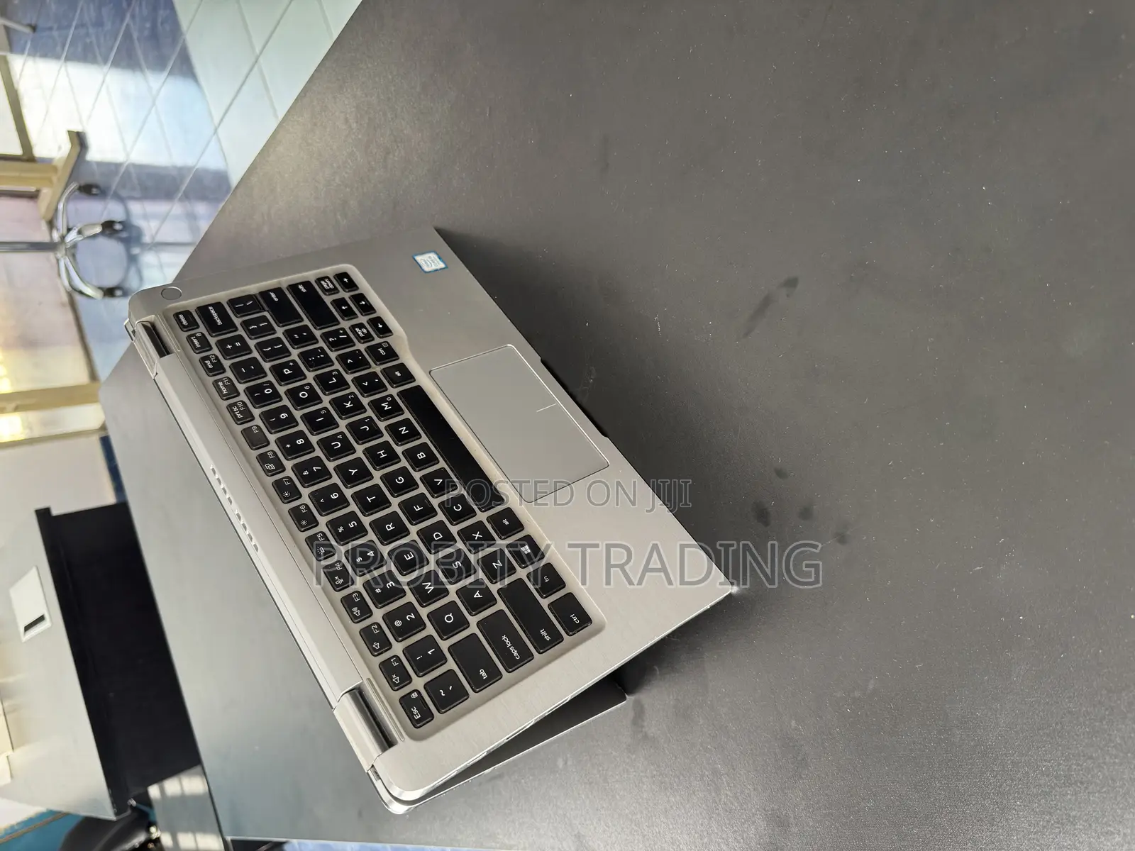 Laptop Dell Latitude 7400 8GB Intel Core i5 SSD 256GB