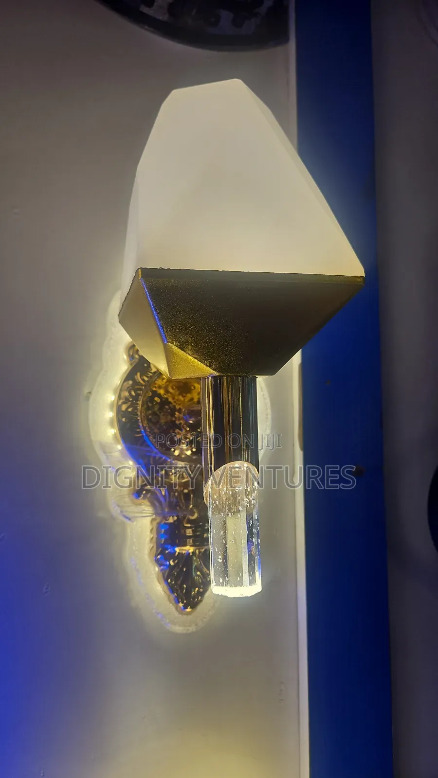 Wall Lamp for Bedroom or Hotel