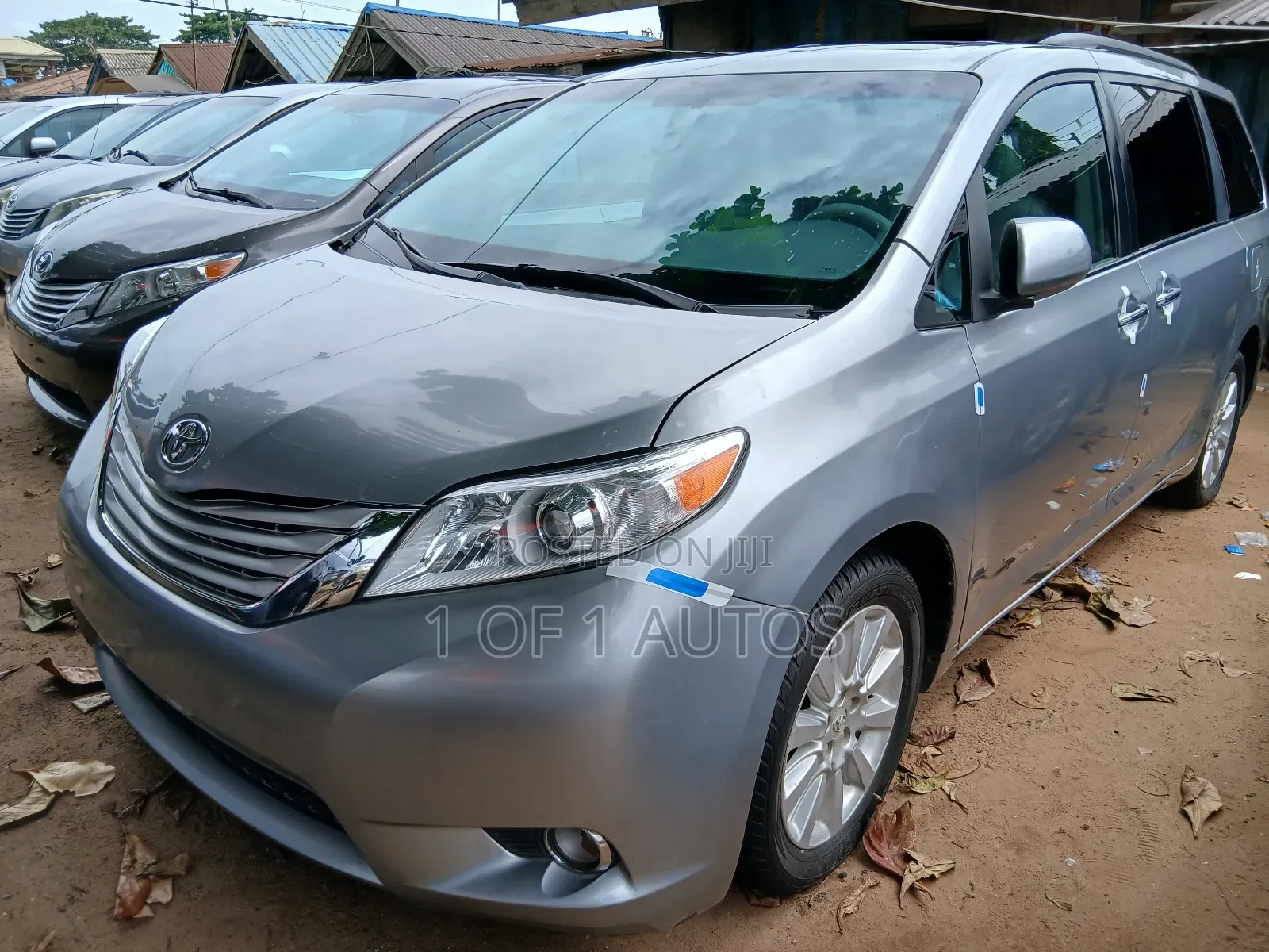 Toyota Sienna XLE 8 Passenger 2011 Gray