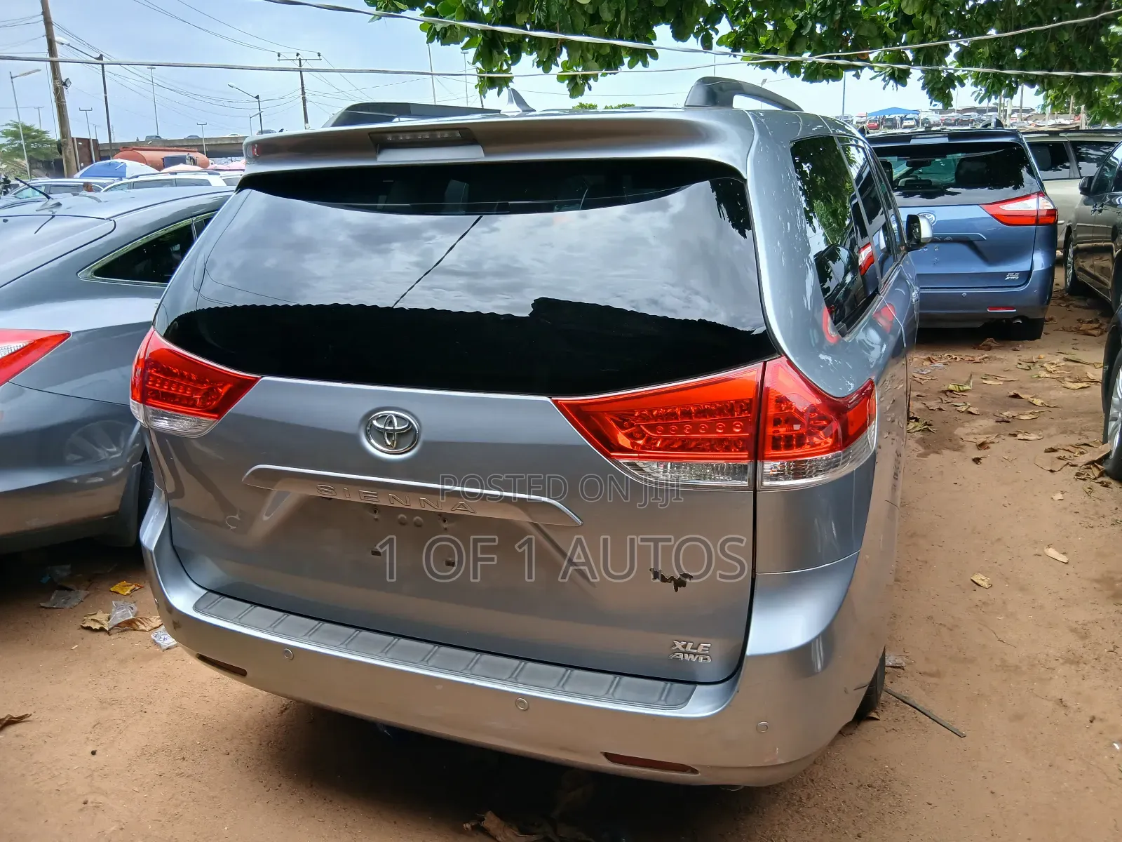 Toyota Sienna XLE 8 Passenger 2011 Gray